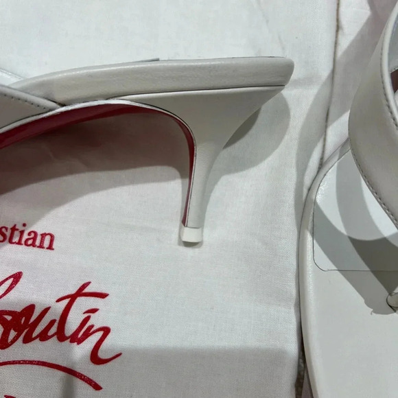 Christian Louboutin Raratonga 55 leather sandal. - Picture 7 of 9